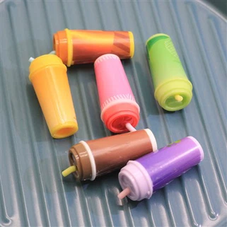 قهوه خانه عروسک